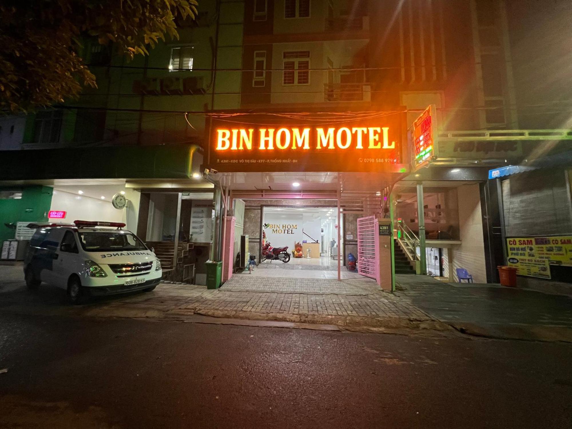 ביין הואה Bin Hom Motel מראה חיצוני תמונה