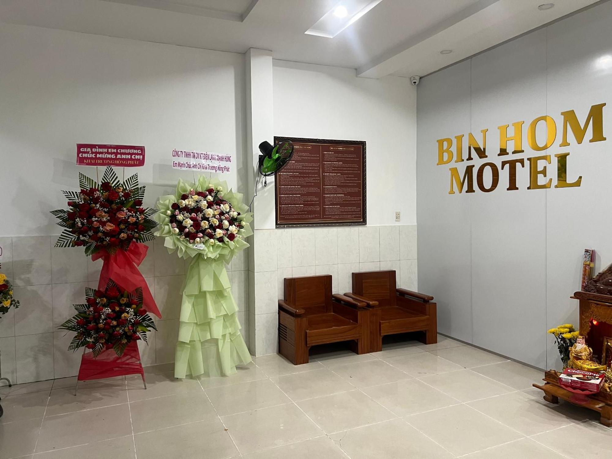 ביין הואה Bin Hom Motel מראה חיצוני תמונה